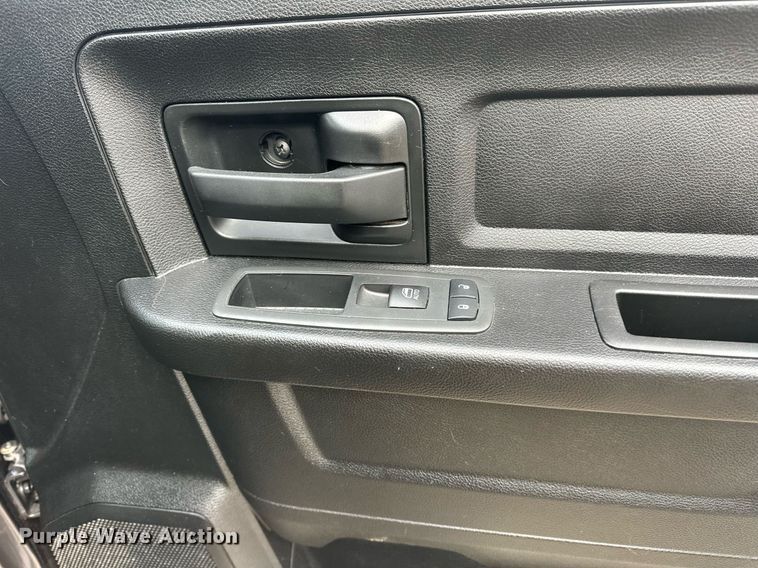 image for item ER4683 2019 Dodge Ram 1500 Quad Cab pickup truck