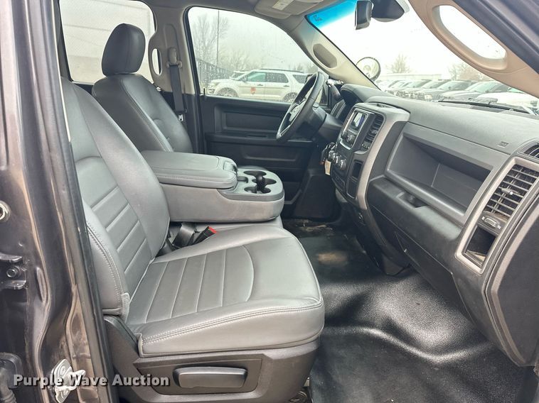 image for item ER4683 2019 Dodge Ram 1500 Quad Cab pickup truck