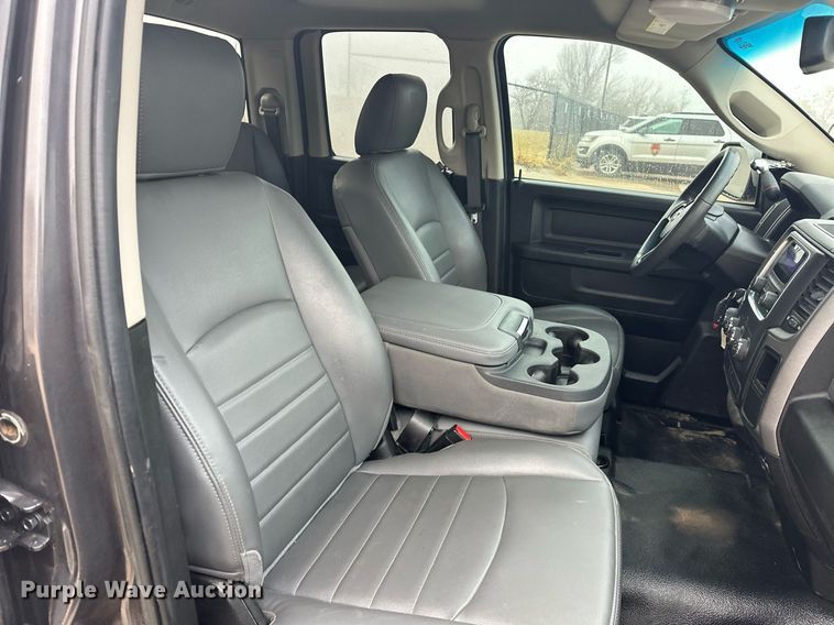 image for item ER4683 2019 Dodge Ram 1500 Quad Cab pickup truck