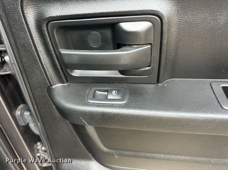 image for item ER4683 2019 Dodge Ram 1500 Quad Cab pickup truck