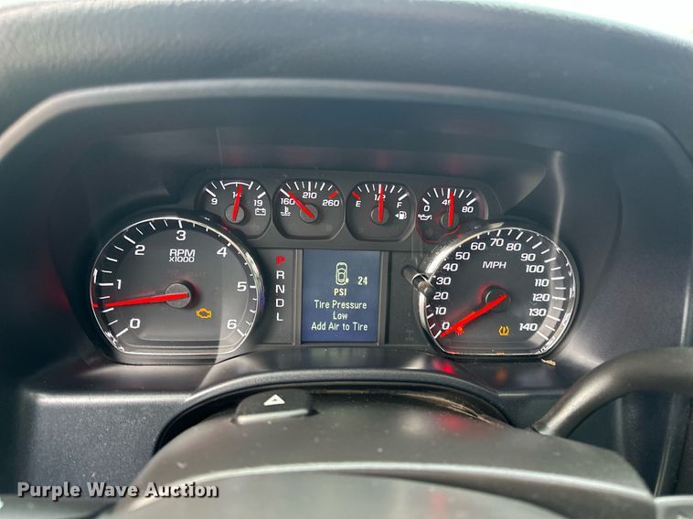 image for item ER4685 2018 Chevrolet Silverado 1500 Crew Cab pickup truck