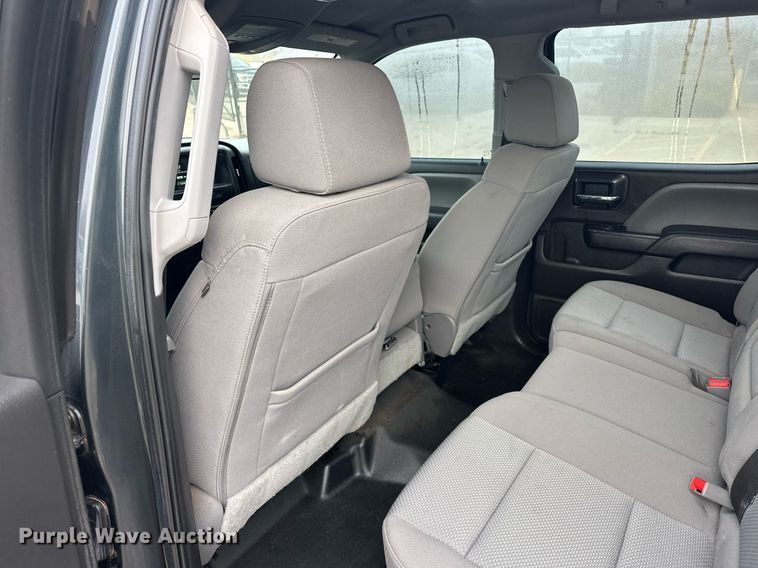 image for item ER4685 2018 Chevrolet Silverado 1500 Crew Cab pickup truck