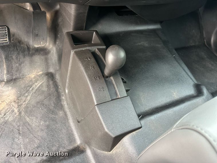 image for item ER4687 2017 Chevrolet Silverado 1500 Double Cab pickup truck