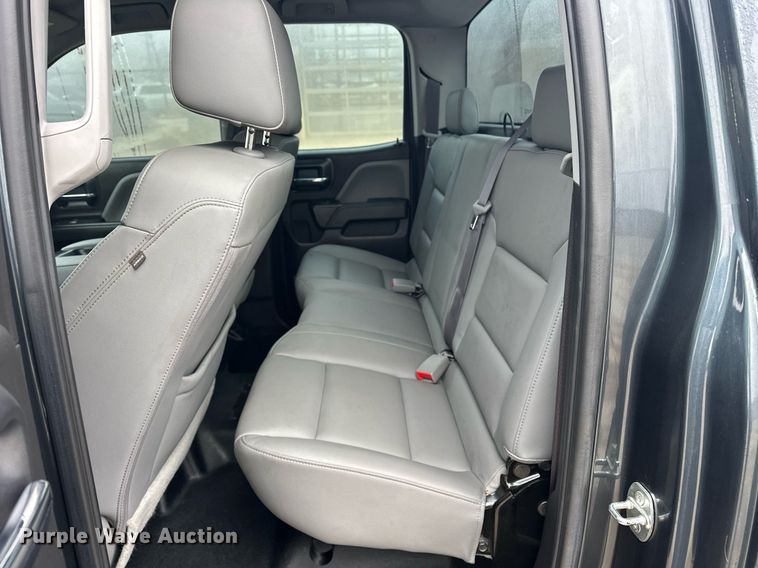 image for item ER4687 2017 Chevrolet Silverado 1500 Double Cab pickup truck