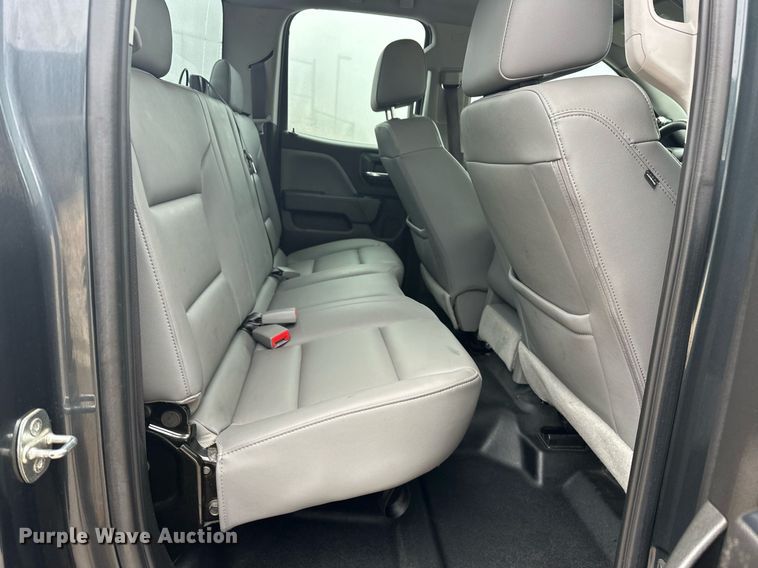 image for item ER4687 2017 Chevrolet Silverado 1500 Double Cab pickup truck