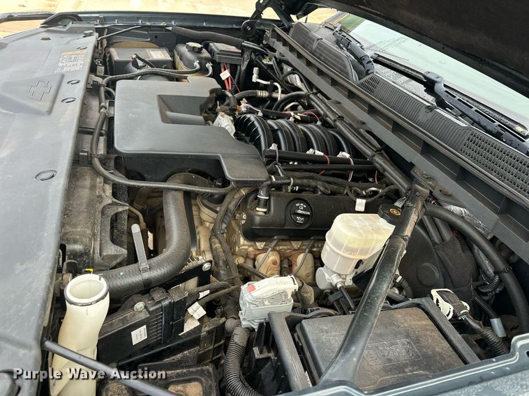 image for item ER4687 2017 Chevrolet Silverado 1500 Double Cab pickup truck