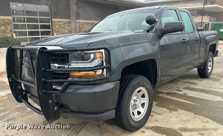 image for item ER4689 2018 Chevrolet Silverado 1500 Double Cab pickup truck