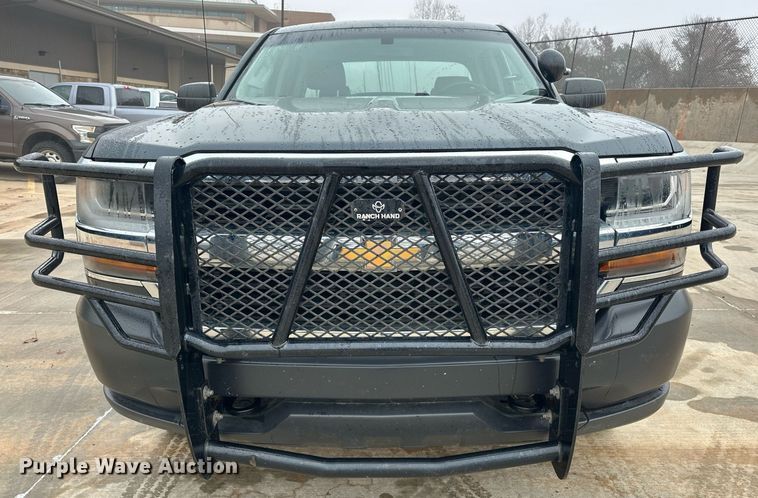 image for item ER4689 2018 Chevrolet Silverado 1500 Double Cab pickup truck