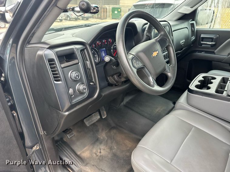 image for item ER4689 2018 Chevrolet Silverado 1500 Double Cab pickup truck