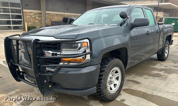 image for item ER4691 2017 Chevrolet Silverado 1500 Double Cab pickup truck