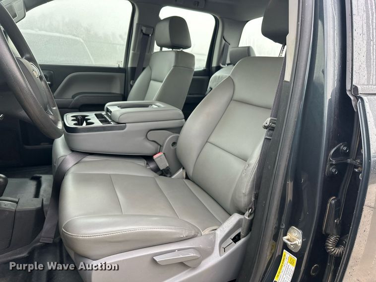 image for item ER4691 2017 Chevrolet Silverado 1500 Double Cab pickup truck