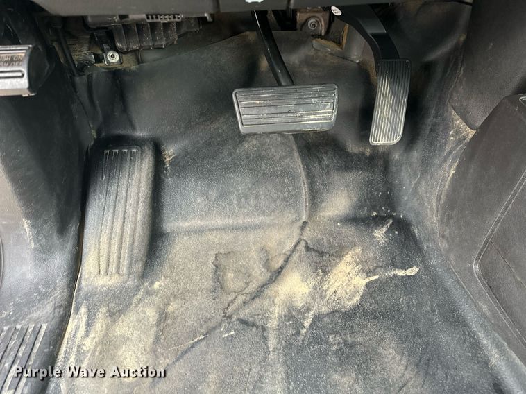 image for item ER4691 2017 Chevrolet Silverado 1500 Double Cab pickup truck