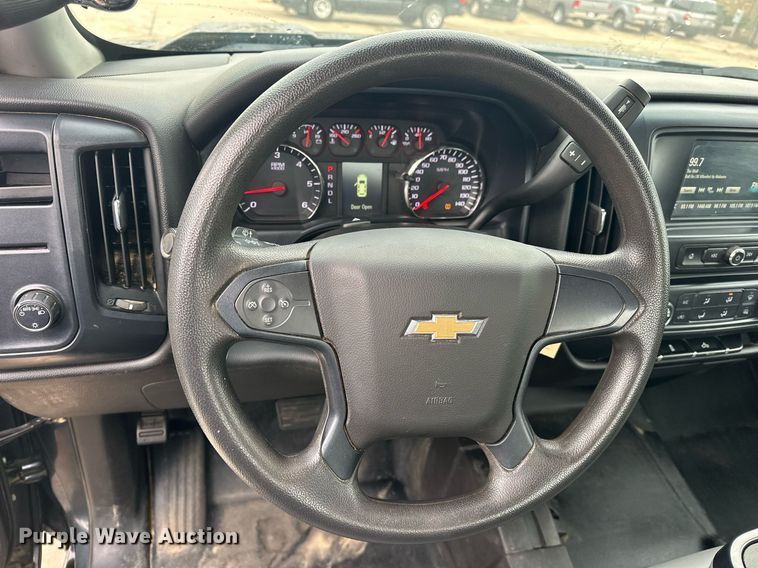 image for item ER4691 2017 Chevrolet Silverado 1500 Double Cab pickup truck