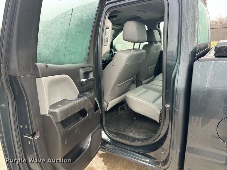 image for item ER4691 2017 Chevrolet Silverado 1500 Double Cab pickup truck