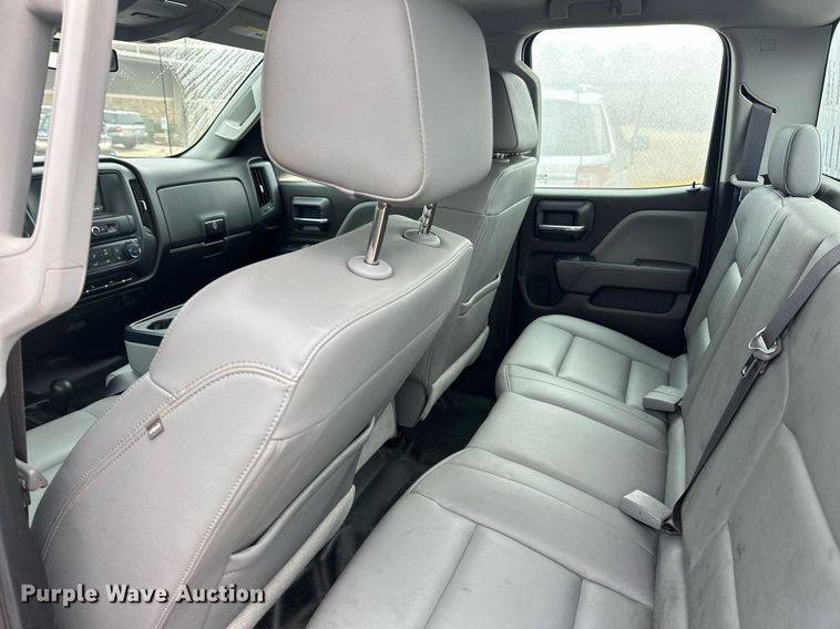 image for item ER4691 2017 Chevrolet Silverado 1500 Double Cab pickup truck