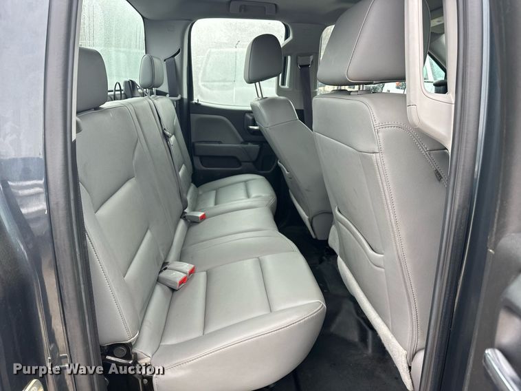 image for item ER4691 2017 Chevrolet Silverado 1500 Double Cab pickup truck