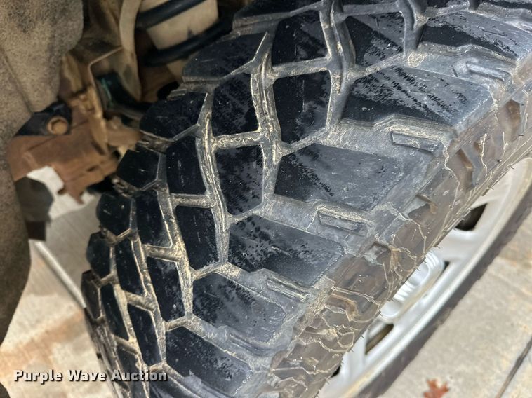 image for item ER4691 2017 Chevrolet Silverado 1500 Double Cab pickup truck