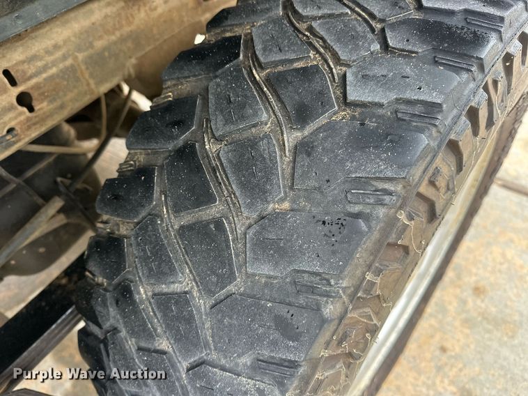 image for item ER4691 2017 Chevrolet Silverado 1500 Double Cab pickup truck