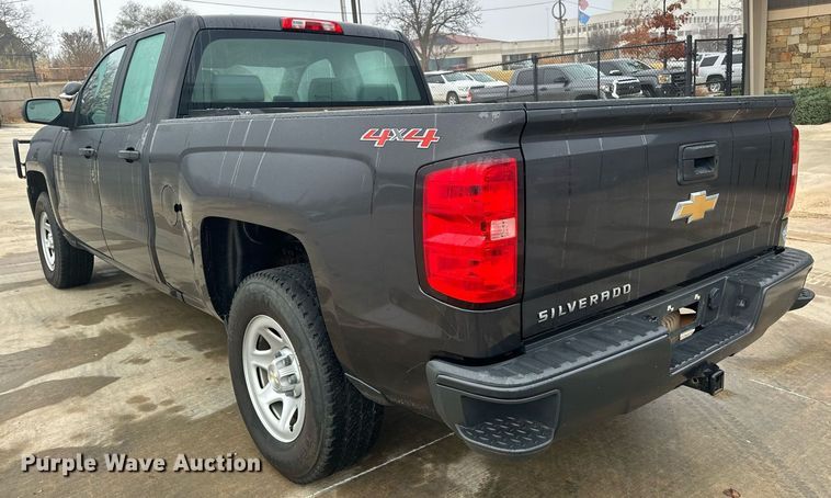 image for item ER4693 2016 Chevrolet Silverado 1500 Double Cab pickup truck