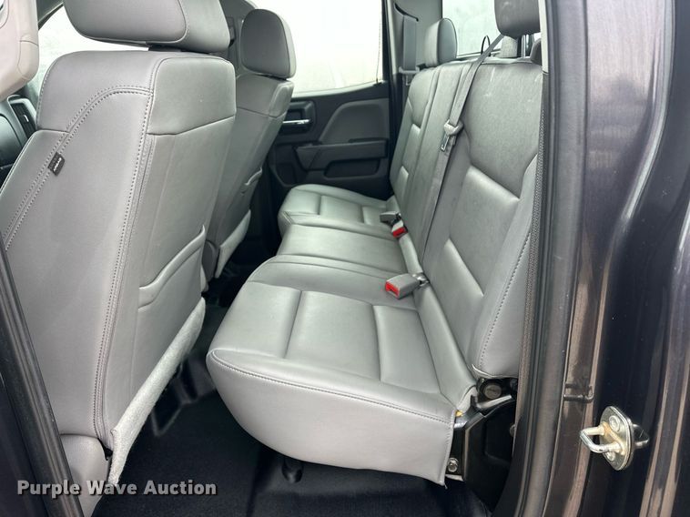 image for item ER4693 2016 Chevrolet Silverado 1500 Double Cab pickup truck