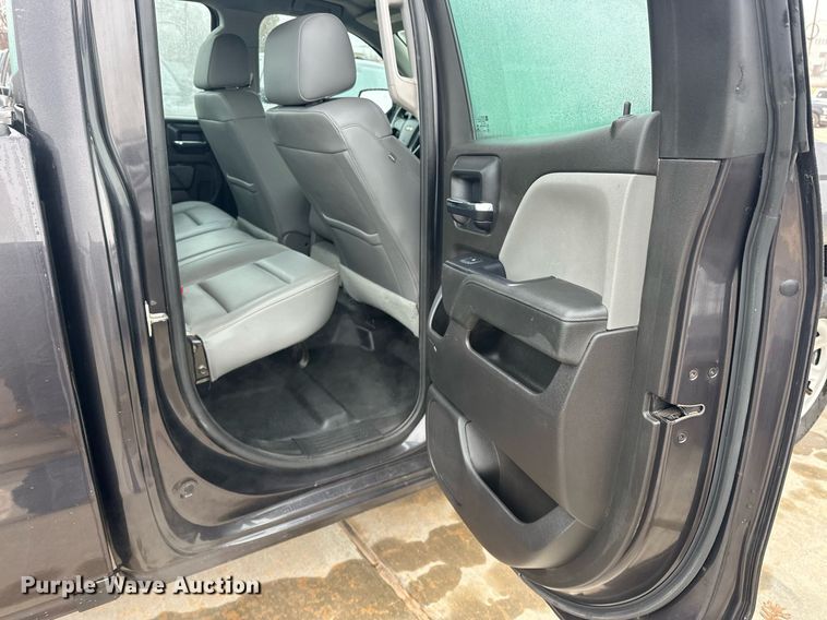 image for item ER4693 2016 Chevrolet Silverado 1500 Double Cab pickup truck