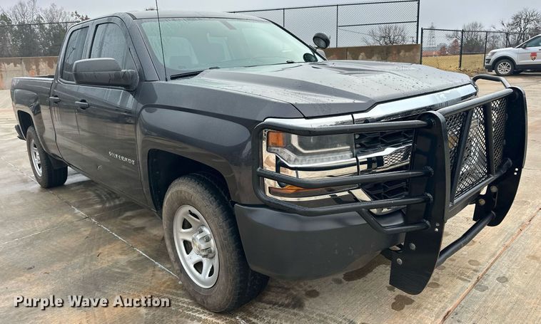 image for item ER4695 2016 Chevrolet Silverado 1500 Double Cab pickup truck