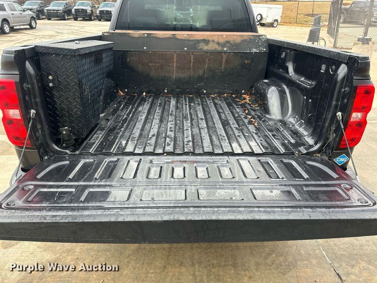 image for item ER4695 2016 Chevrolet Silverado 1500 Double Cab pickup truck