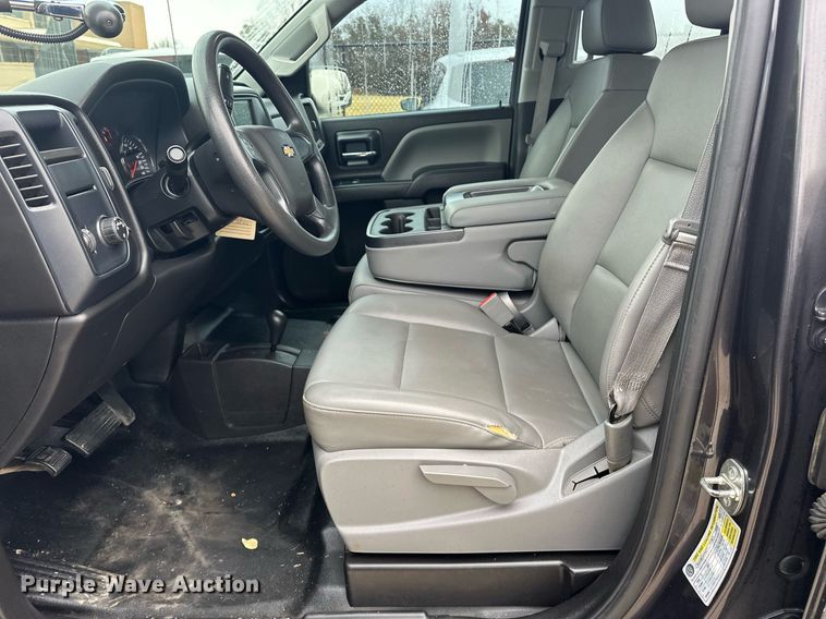 image for item ER4695 2016 Chevrolet Silverado 1500 Double Cab pickup truck