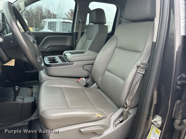 image for item ER4695 2016 Chevrolet Silverado 1500 Double Cab pickup truck