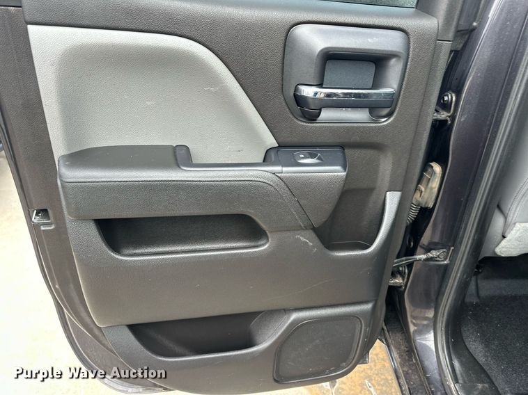 image for item ER4695 2016 Chevrolet Silverado 1500 Double Cab pickup truck