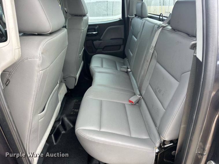 image for item ER4695 2016 Chevrolet Silverado 1500 Double Cab pickup truck