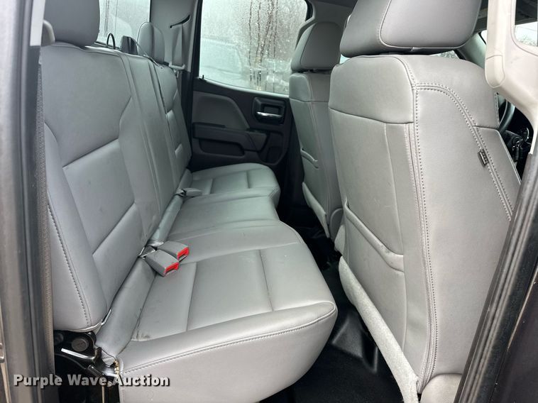 image for item ER4695 2016 Chevrolet Silverado 1500 Double Cab pickup truck