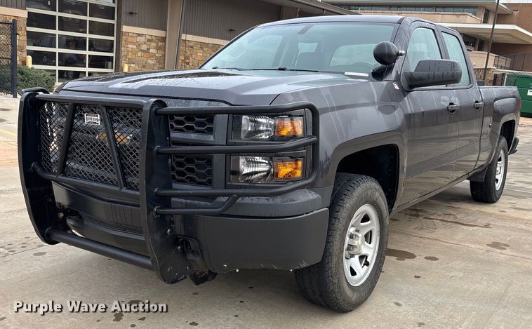 image for item ER4696 2015 Chevrolet Silverado 1500 Double Cab pickup truck