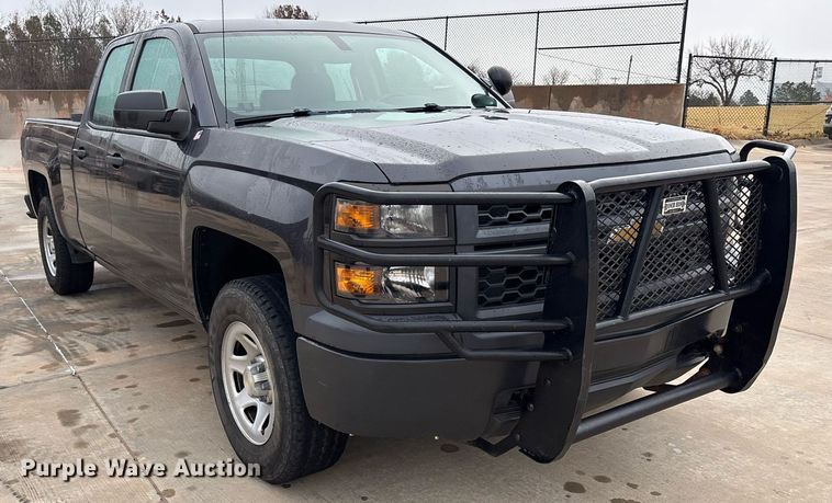 image for item ER4696 2015 Chevrolet Silverado 1500 Double Cab pickup truck