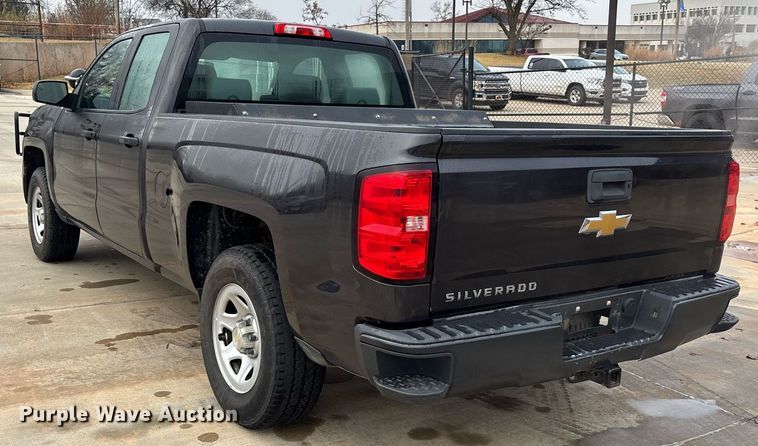 image for item ER4696 2015 Chevrolet Silverado 1500 Double Cab pickup truck