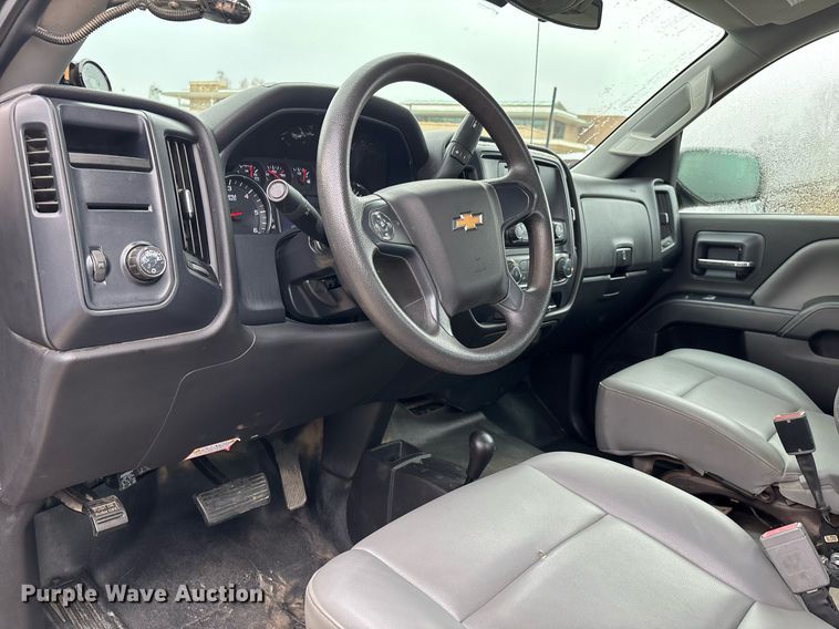 image for item ER4696 2015 Chevrolet Silverado 1500 Double Cab pickup truck