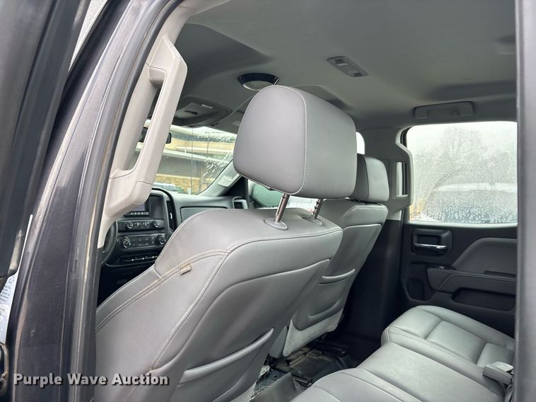 image for item ER4696 2015 Chevrolet Silverado 1500 Double Cab pickup truck