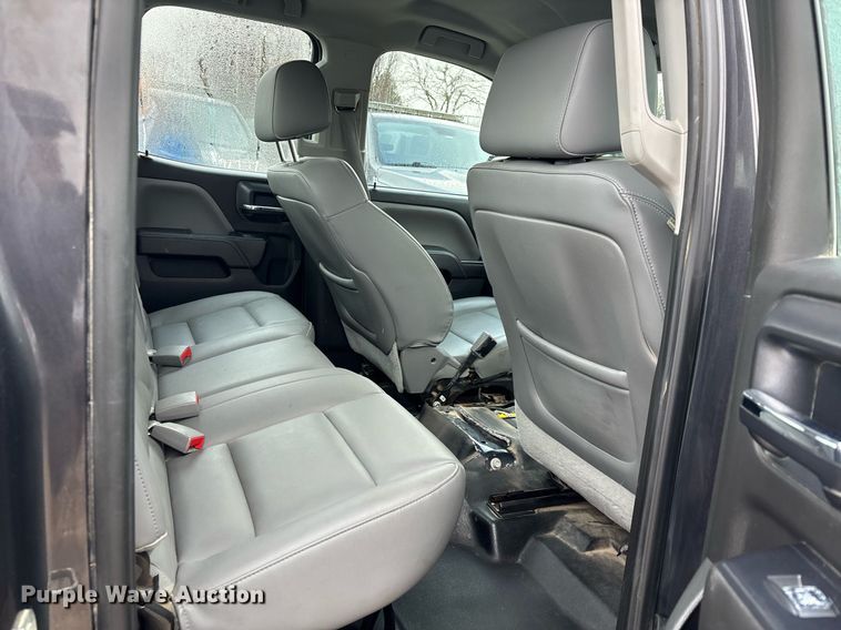 image for item ER4696 2015 Chevrolet Silverado 1500 Double Cab pickup truck