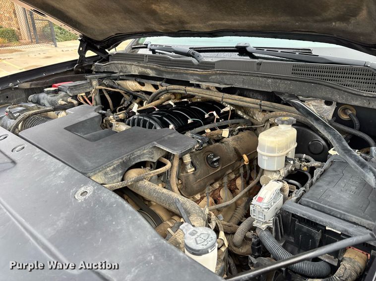 image for item ER4696 2015 Chevrolet Silverado 1500 Double Cab pickup truck