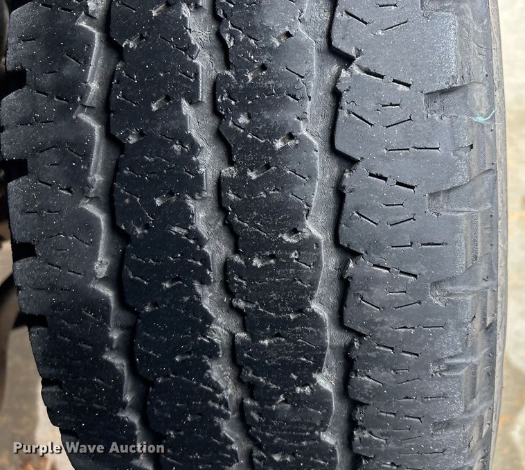 image for item ER4696 2015 Chevrolet Silverado 1500 Double Cab pickup truck