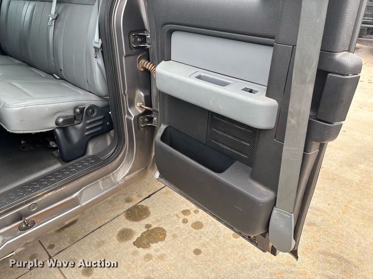 image for item ER4698 2014 Ford F150 SuperCab pickup truck