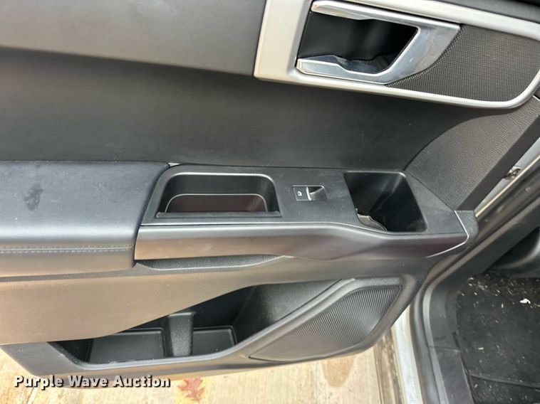 image for item ER4702 2020 Ford Explorer SUV