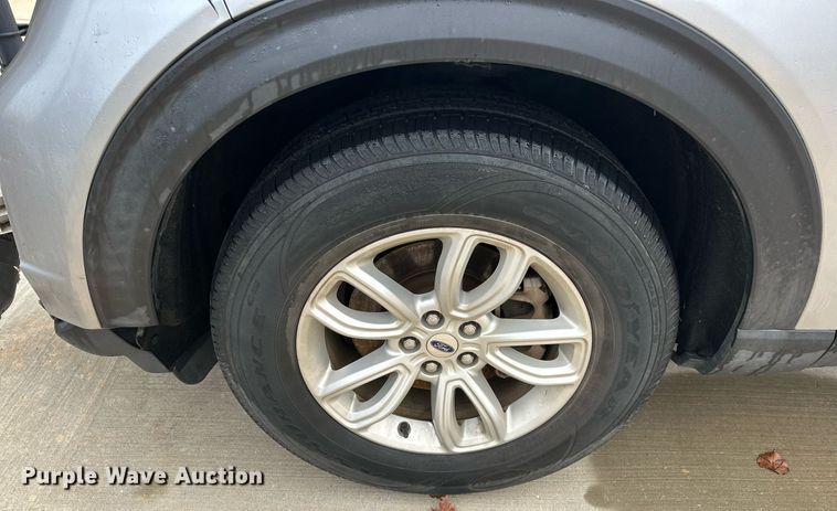 image for item ER4702 2020 Ford Explorer SUV