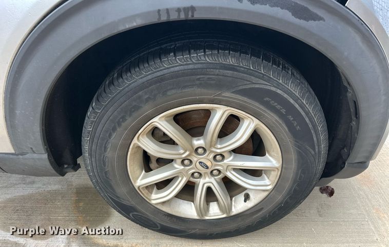 image for item ER4702 2020 Ford Explorer SUV