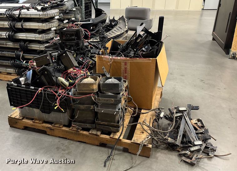 image for item ER4703 Emergency vehicle equipment