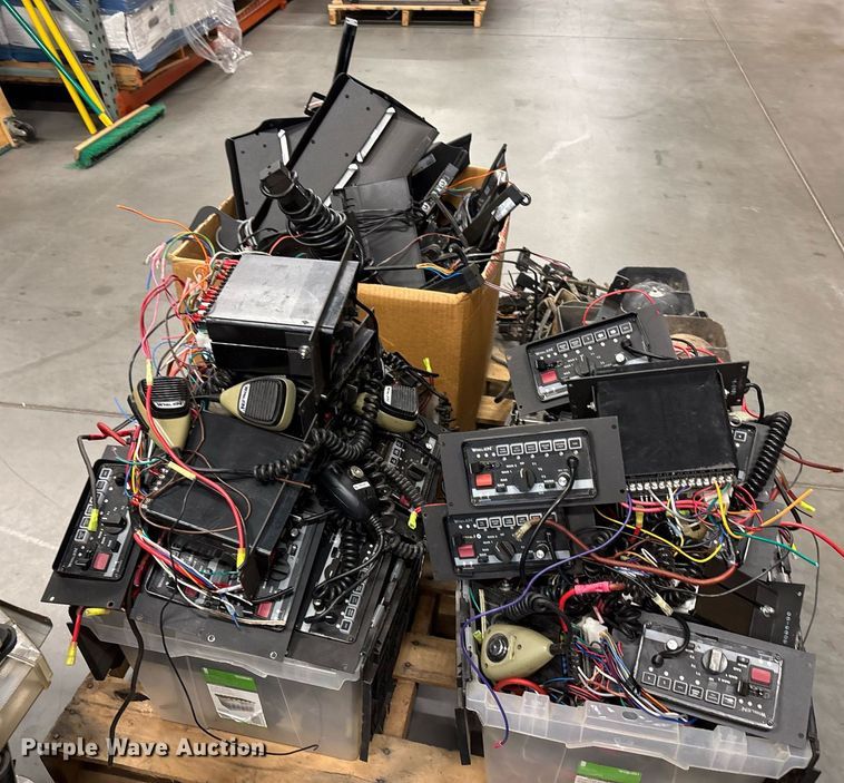 image for item ER4703 Emergency vehicle equipment