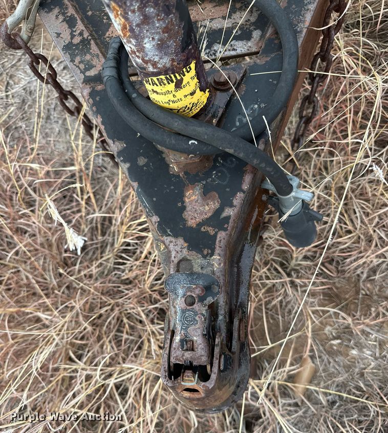 image for item ER8571 Utility trailer