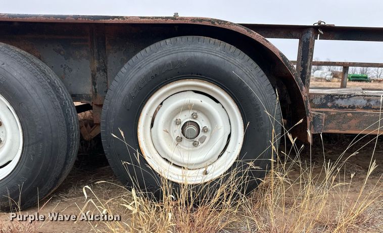 image for item ER8571 Utility trailer