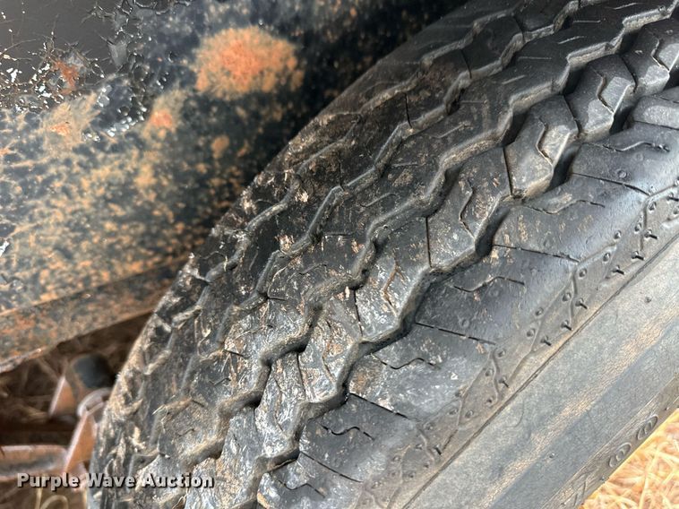 image for item ER8571 Utility trailer