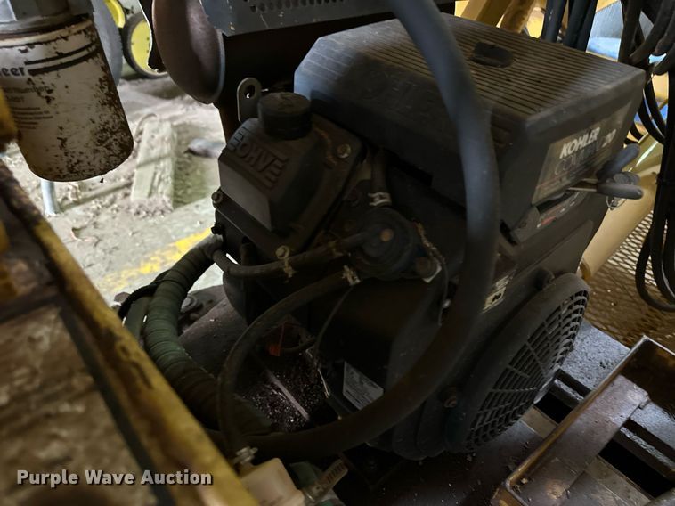 image for item ER8572 2002 Vermeer TS-44A tree spade